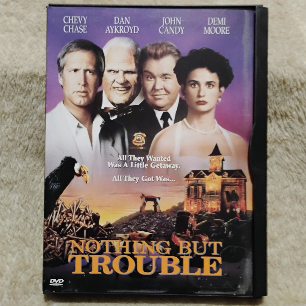 Nothing But Trouble DVD Chevy Chase Dan Aykroyd John Candy Demi Moore 90s Comedy